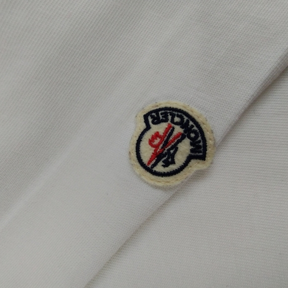 MONCLER Embroidered Mountain Logo Crew Cotton Maglia T-Shirt Designer StreetWear - Picture 6 of 9
